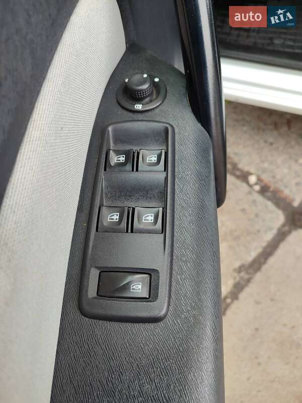 Минивэн Renault Kangoo 2014 в Киеве