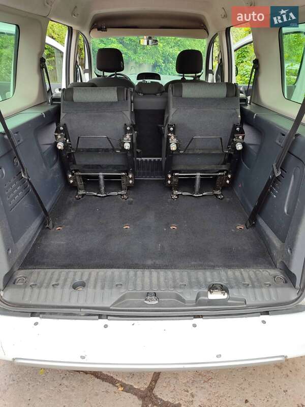 Минивэн Renault Kangoo 2014 в Киеве