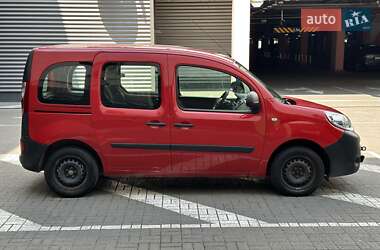 Минивэн Renault Kangoo 2014 в 