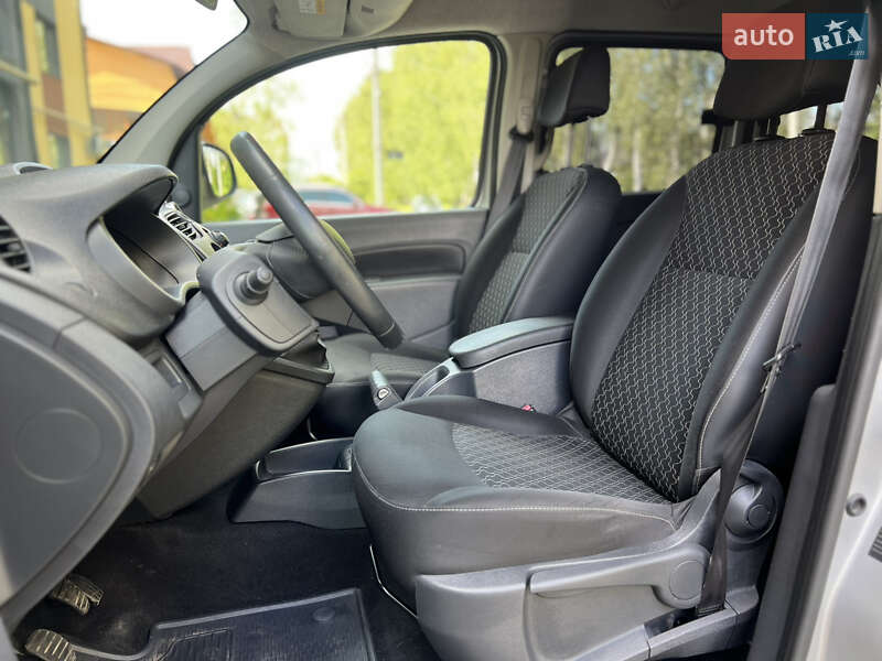 Минивэн Renault Kangoo 2014 в Луцке