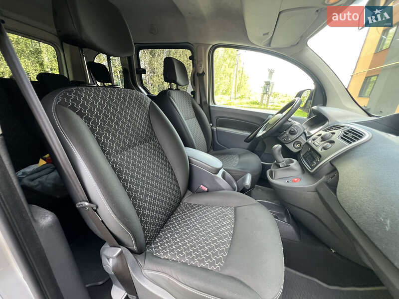 Минивэн Renault Kangoo 2014 в Луцке