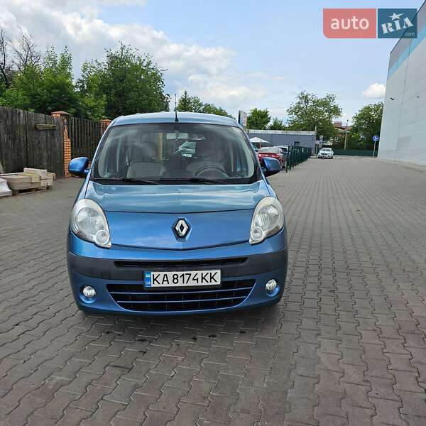 Минивэн Renault Kangoo 2012 в Вишневом