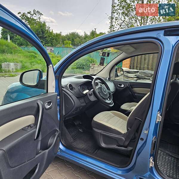 Минивэн Renault Kangoo 2012 в Вишневом