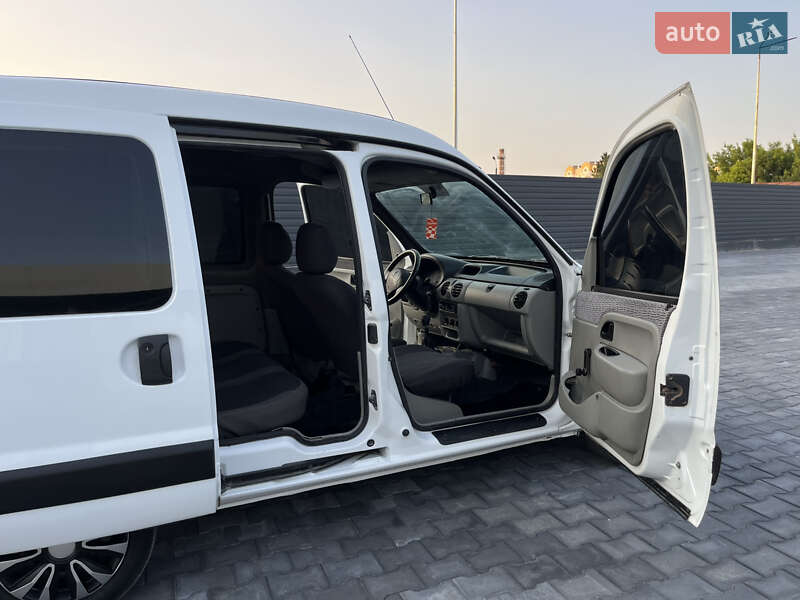 Минивэн Renault Kangoo 2003 в Каменец-Подольском фото 42 Минивэн Renault Kangoo 2003 в Каменец-Подольском