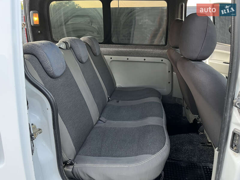 Минивэн Renault Kangoo 2003 в Каменец-Подольском фото 50 Минивэн Renault Kangoo 2003 в Каменец-Подольском