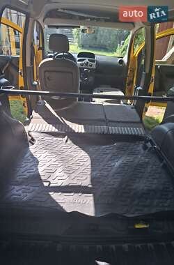 Минивэн Renault Kangoo 2015 в 