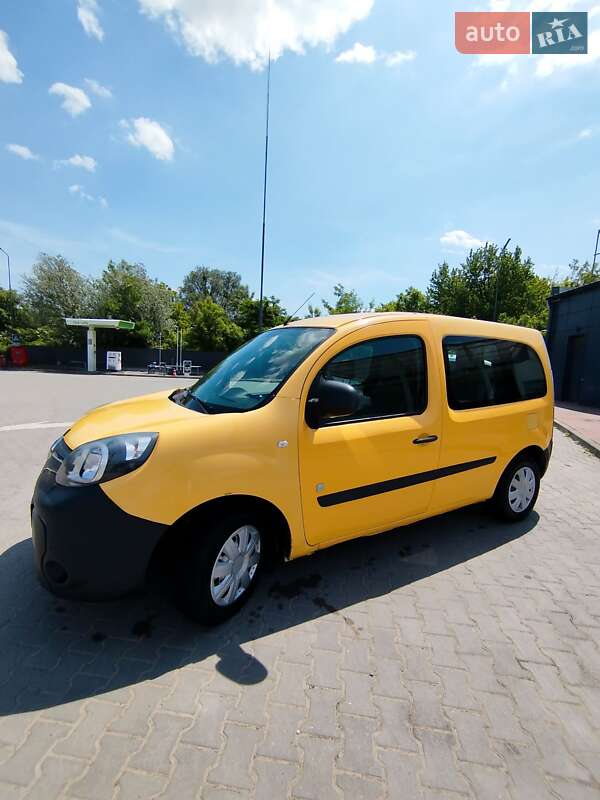 Минивэн Renault Kangoo 2014 в Черновцах