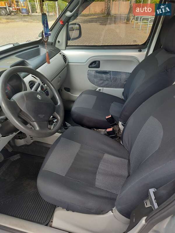 Минивэн Renault Kangoo 2004 в Харькове