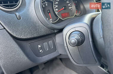 Минивэн Renault Kangoo 2012 в 