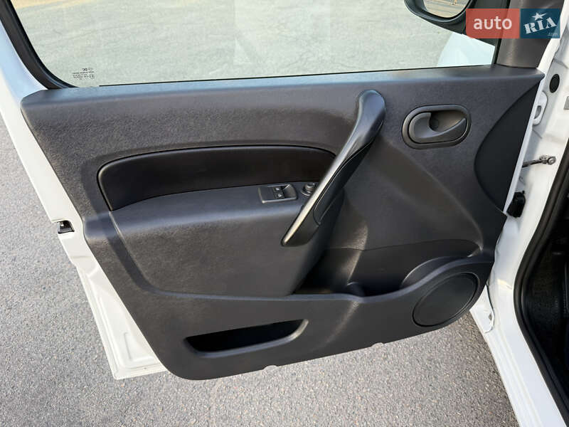 Вантажний фургон Renault Kangoo 2021 в Дніпрі