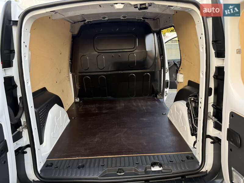 Вантажний фургон Renault Kangoo 2021 в Дніпрі