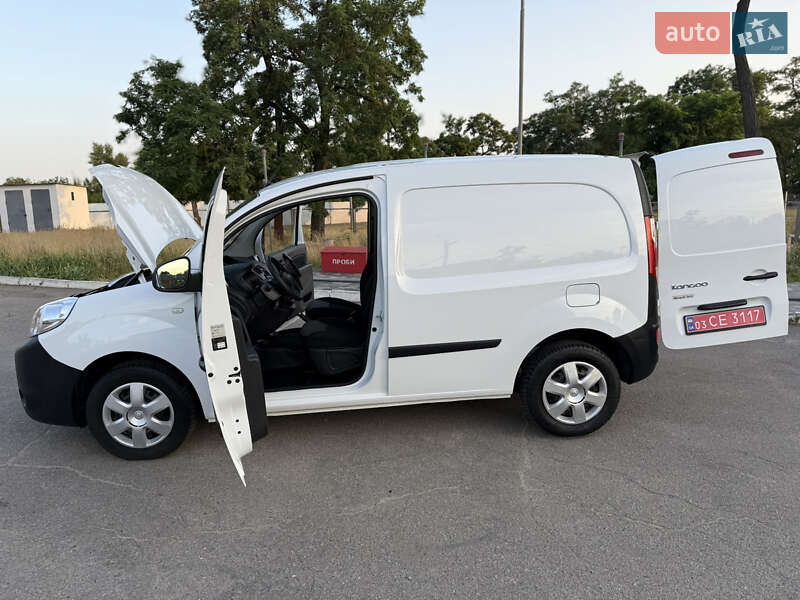 Вантажний фургон Renault Kangoo 2021 в Дніпрі