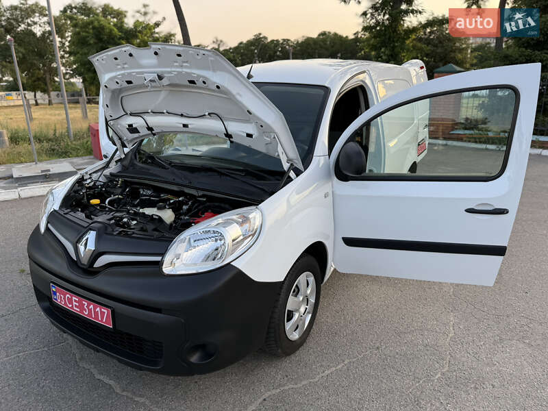 Вантажний фургон Renault Kangoo 2021 в Дніпрі