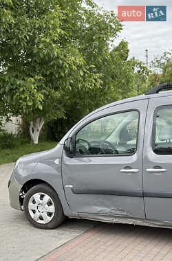 Минивэн Renault Kangoo 2013 в 