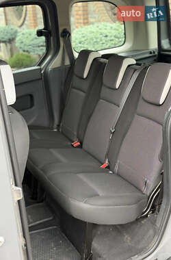 Минивэн Renault Kangoo 2013 в 