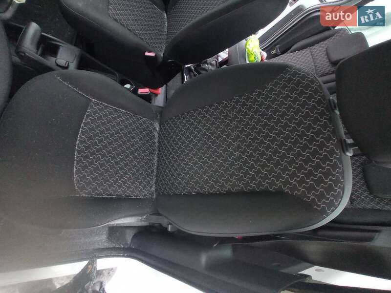 Минивэн Renault Kangoo 2012 в Киеве