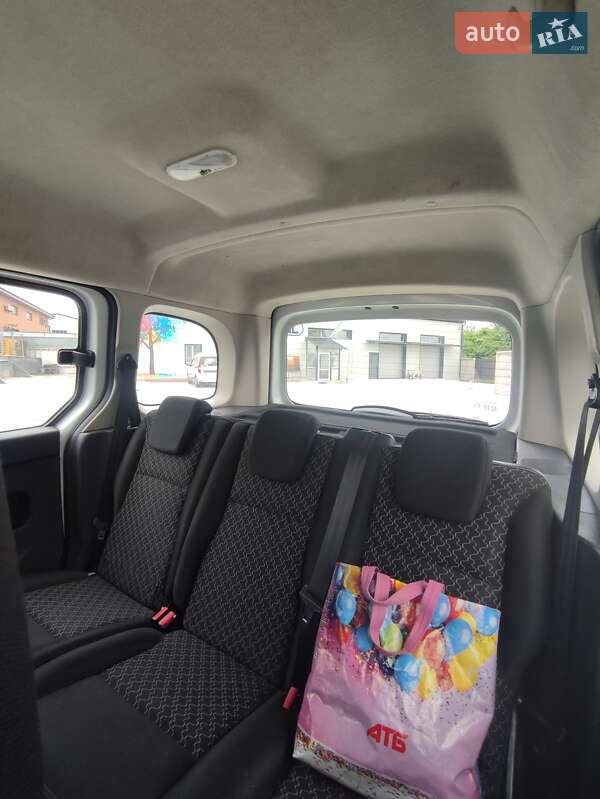 Минивэн Renault Kangoo 2015 в Кагарлыке фото 4 Минивэн Renault Kangoo 2015 в Кагарлыке