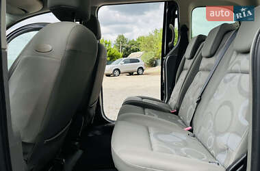 Минивэн Renault Kangoo 2009 в 