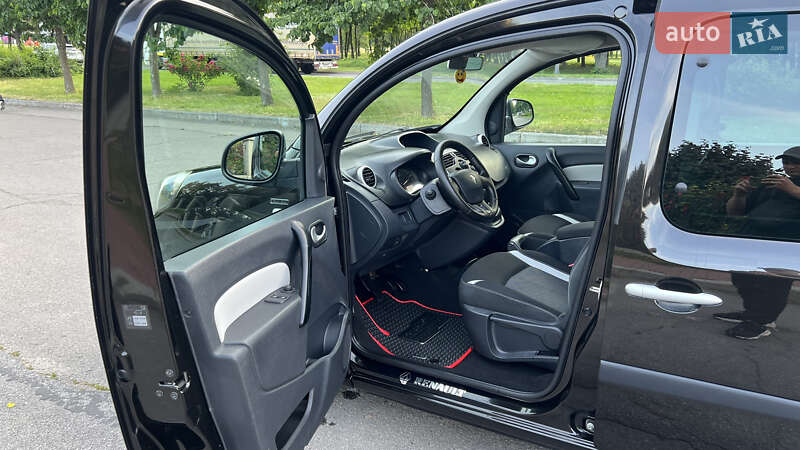 Мінівен Renault Kangoo 2015 в Умані