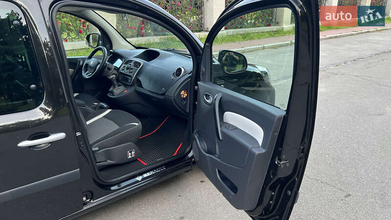 Мінівен Renault Kangoo 2015 в Умані