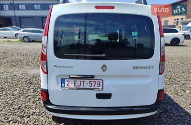 Мінівен Renault Kangoo 2015 в 