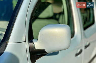 Минивэн Renault Kangoo 2008 в 