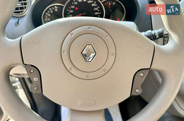 Минивэн Renault Kangoo 2008 в 