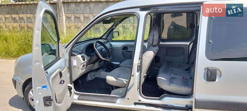 Минивэн Renault Kangoo 2003 в Ковеле