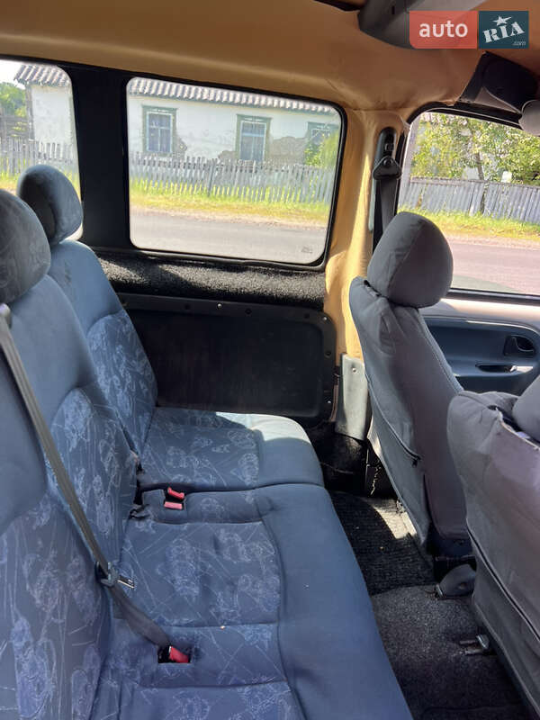 Минивэн Renault Kangoo 1999 в Коростене