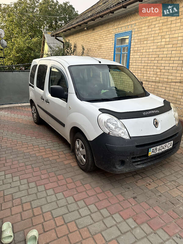 Минивэн Renault Kangoo 2011 в Виннице