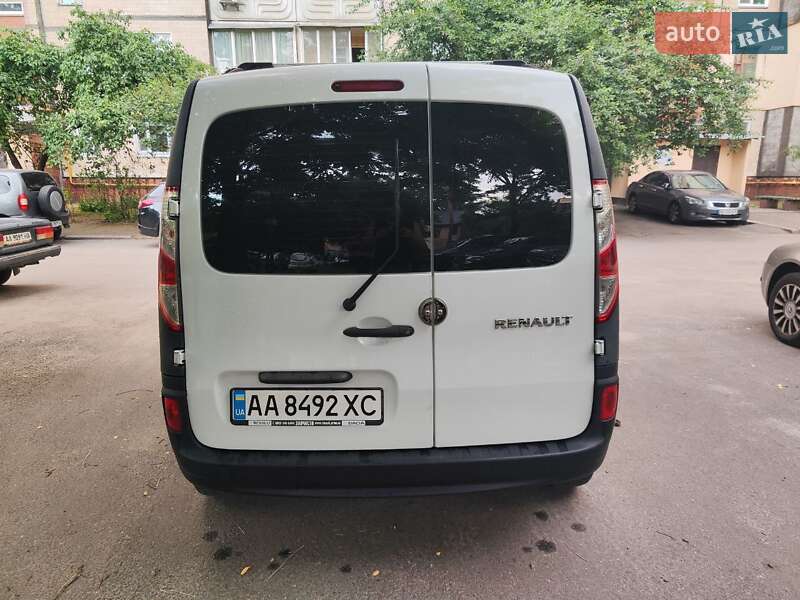 Вантажний фургон Renault Kangoo 2015 в Києві
