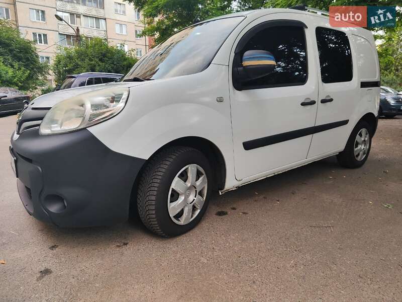 Вантажний фургон Renault Kangoo 2015 в Києві