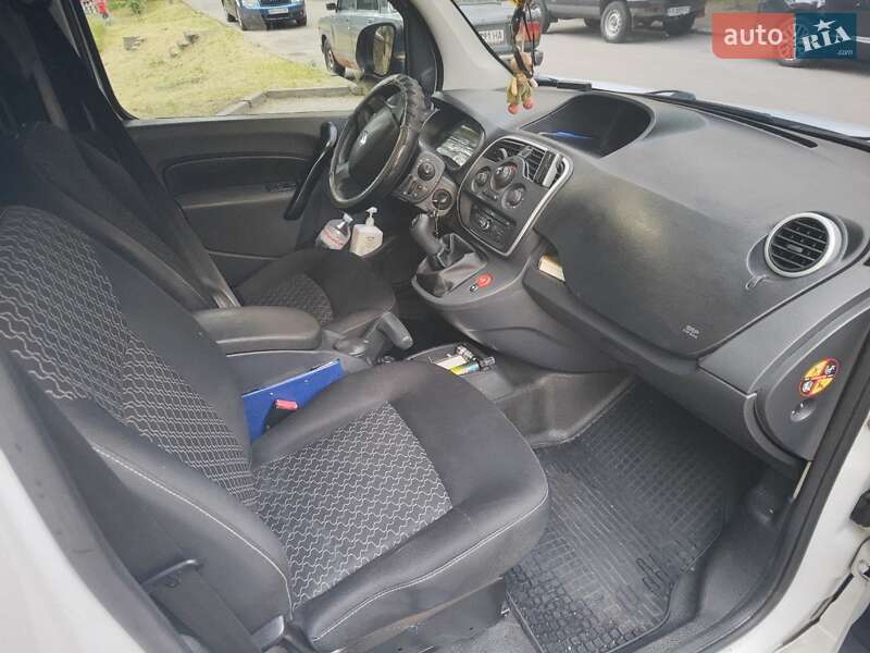 Вантажний фургон Renault Kangoo 2015 в Києві
