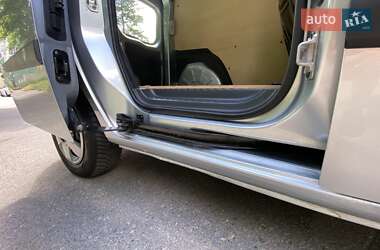 Грузовой фургон Renault Kangoo 2020 в 