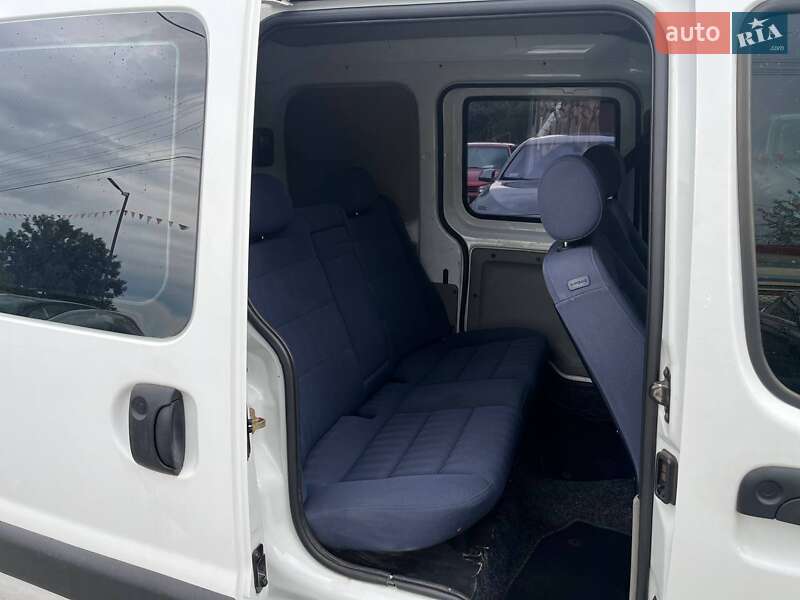 Минивэн Renault Kangoo 2004 в Коломые