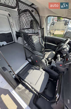 Грузовой фургон Renault Kangoo 2020 в 