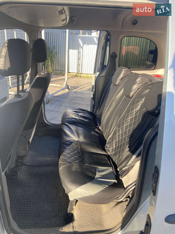 Минивэн Renault Kangoo 2008 в Коломые