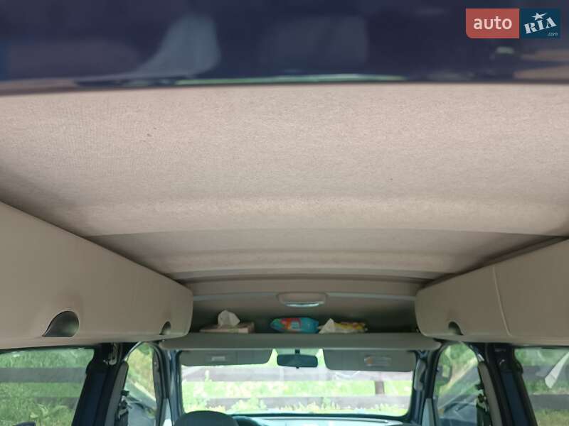 Минивэн Renault Kangoo 2004 в Славянске