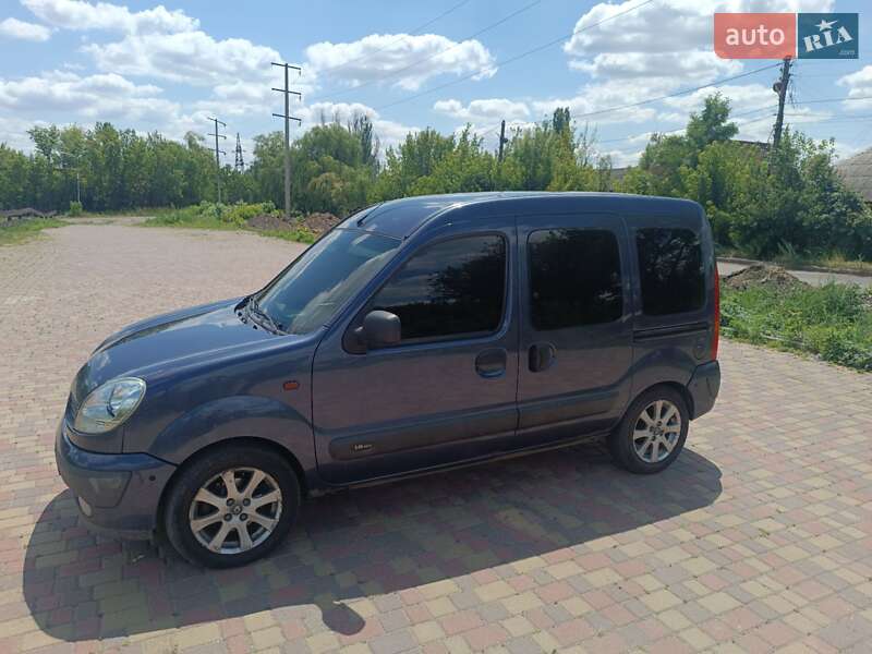 Минивэн Renault Kangoo 2004 в Славянске
