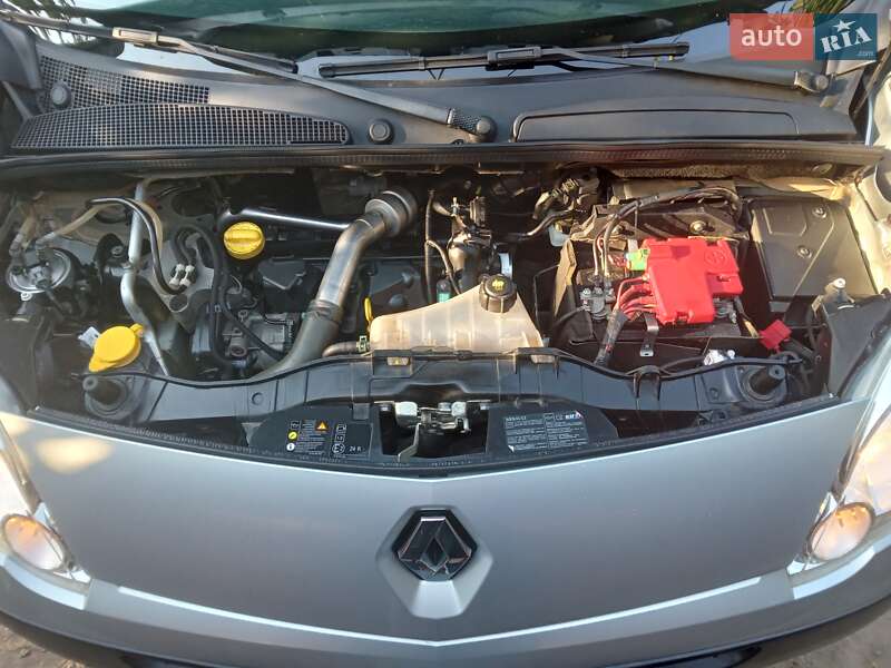 Минивэн Renault Kangoo 2011 в Херсоне