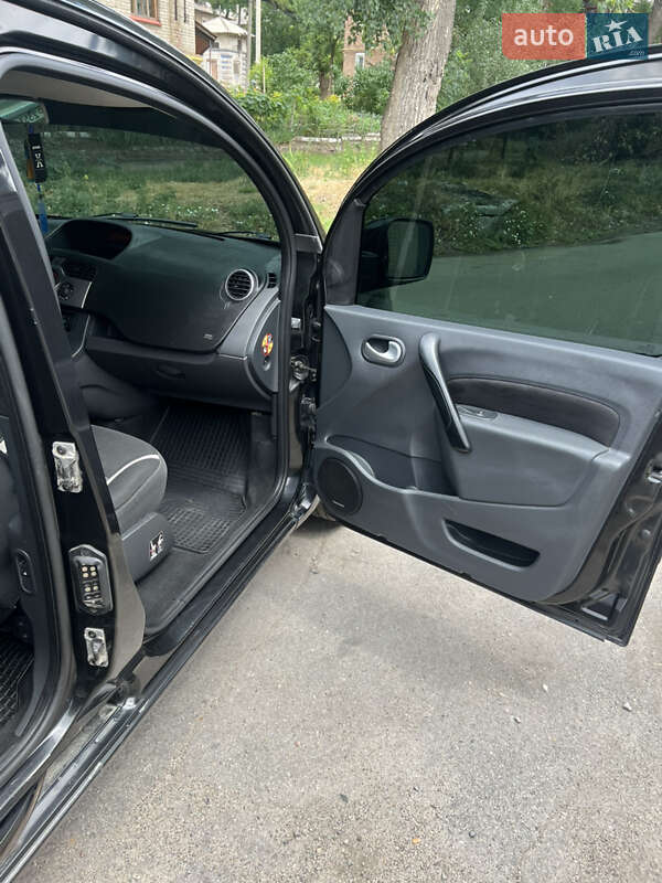 Мінівен Renault Kangoo 2012 в Запоріжжі