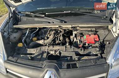 Грузовой фургон Renault Kangoo 2019 в 