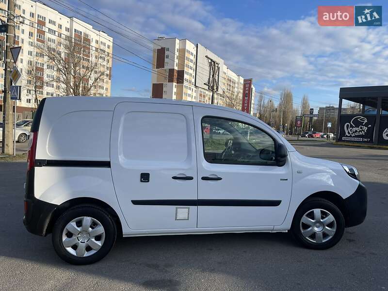 Минивэн Renault Kangoo 2018 в Киеве