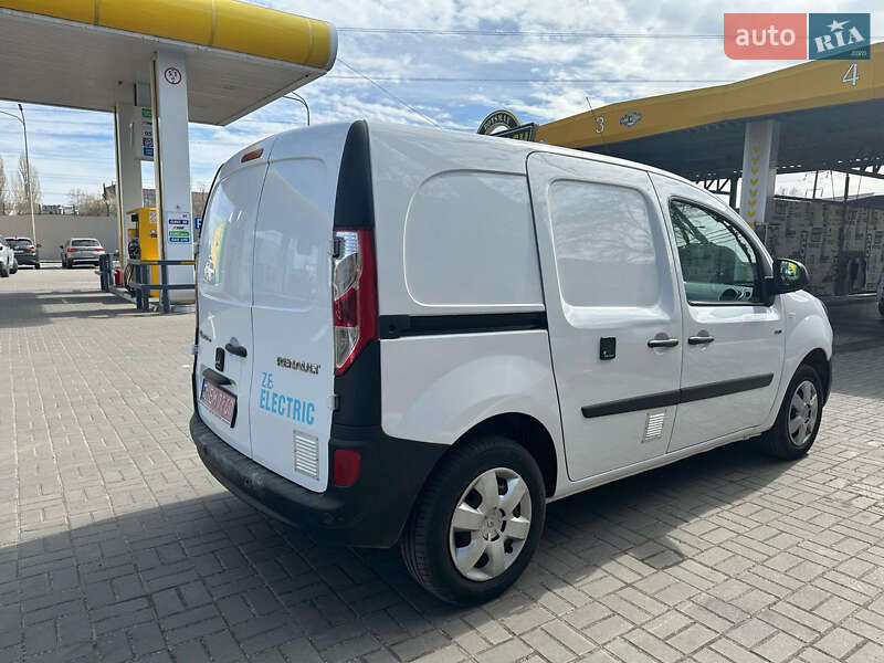 Минивэн Renault Kangoo 2018 в Киеве