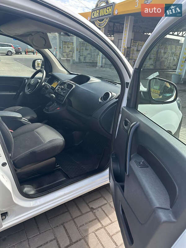 Минивэн Renault Kangoo 2018 в Киеве