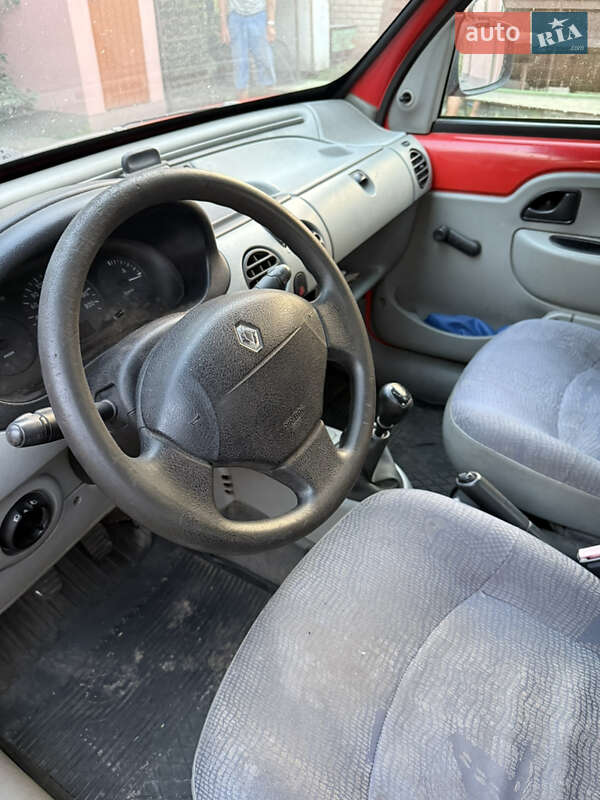 Вантажний фургон Renault Kangoo 2001 в Кременчуці
