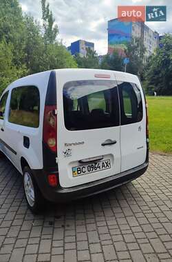 Минивэн Renault Kangoo 2009 в 