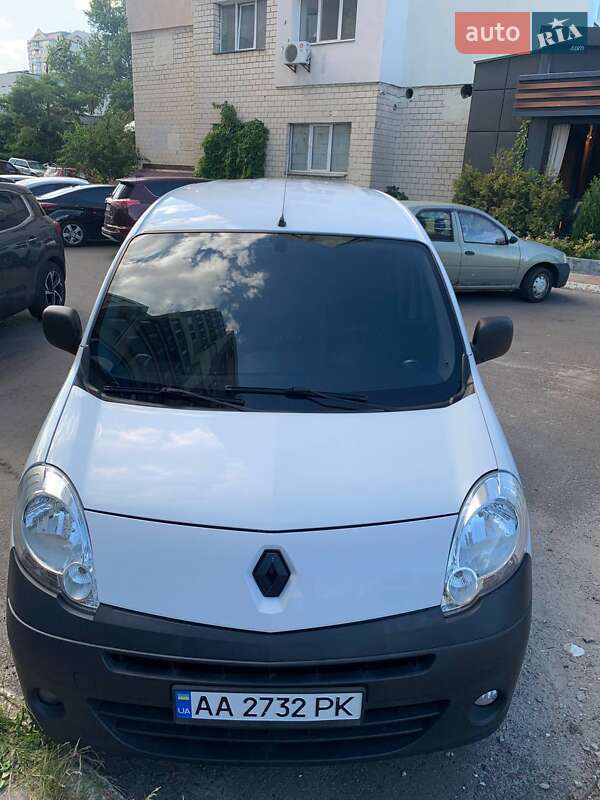 Грузопассажирский фургон Renault Kangoo 2012 в Киеве