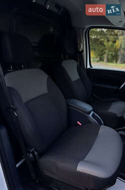Грузовой фургон Renault Kangoo 2017 в 