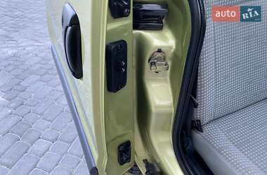 Минивэн Renault Kangoo 2005 в 